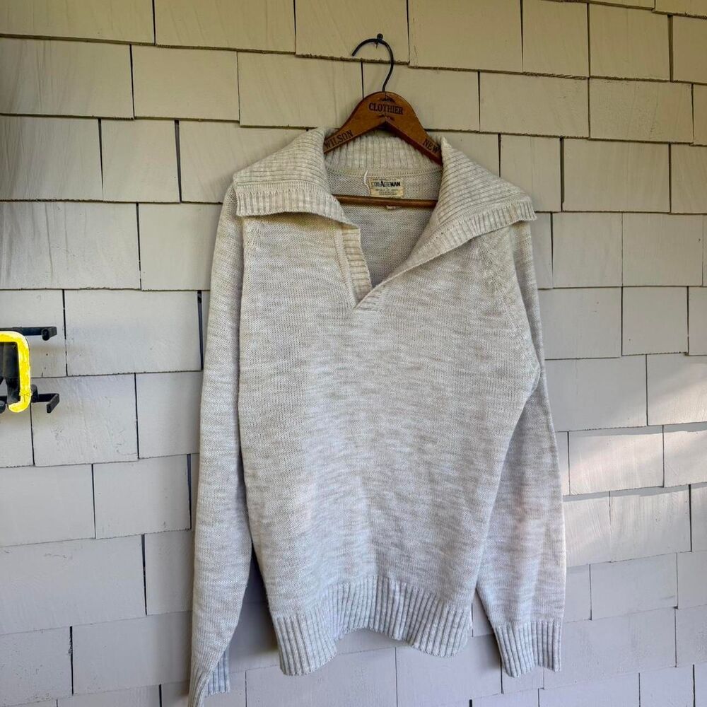 Unbranded Men's Cream and White Jumper